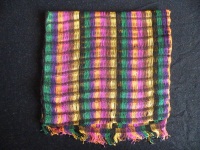 Ch&acirc;le tissage traditionnel